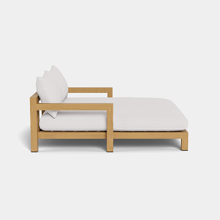 Pacific daybed