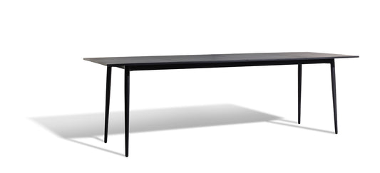 Salto Dining Table